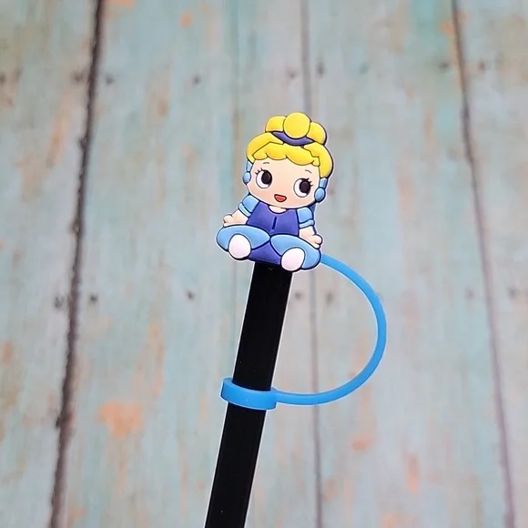 Cinderella Straw Topper - Picture 4 of 5